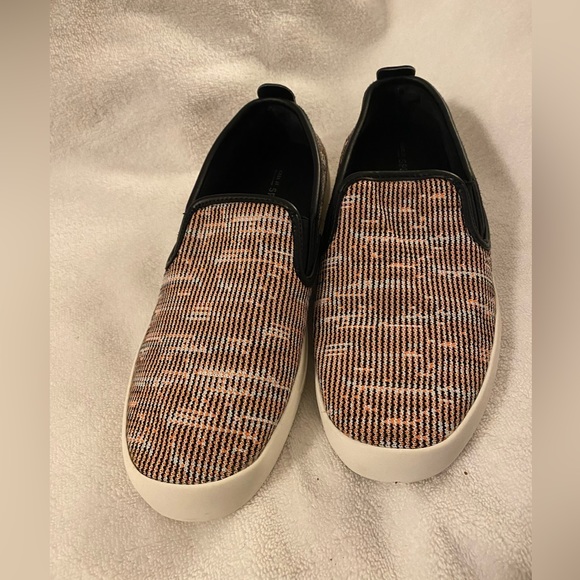 Call it Spring slip ons. - Picture 2 of 5